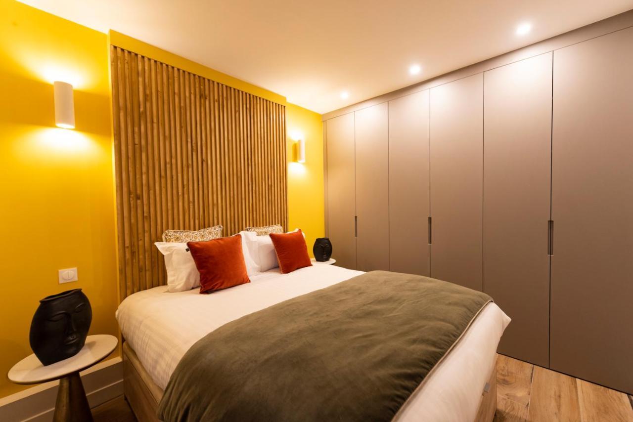 Appartement Au Pied De La Tour à Paris Extérieur photo